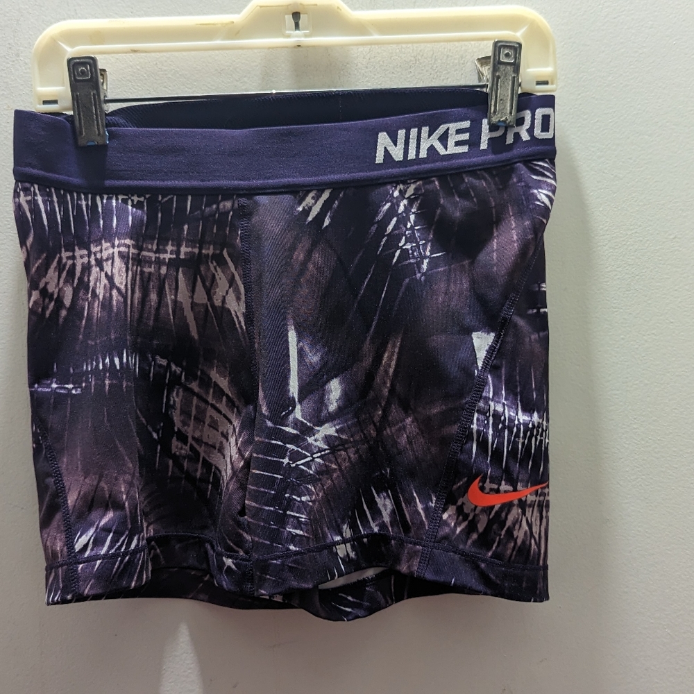 Nike Pro Purple Shorts Size Medium